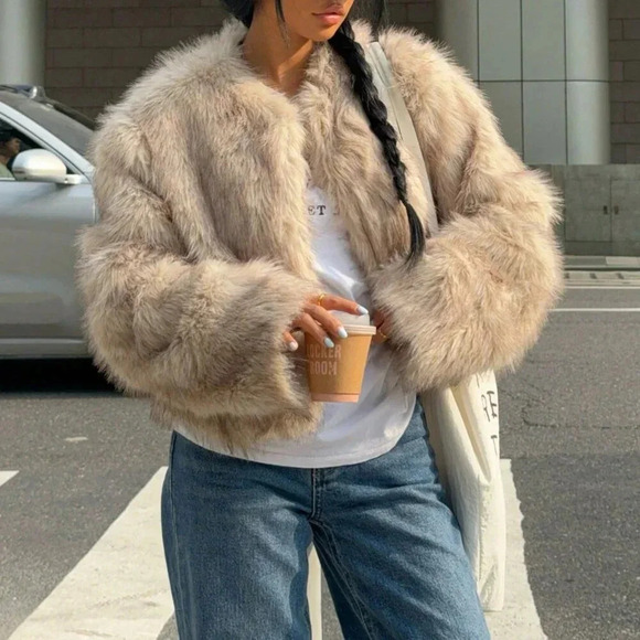 Khaki Casual Women's Long Sleeve Faux Fur Jacket - Picture 1 of 6